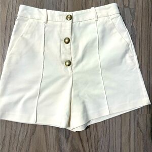 Elegant White High-waist Women's Shorts